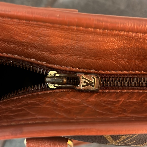 Authentic Louis Vuitton Zippered Tote Bag - Picture 5 of 11